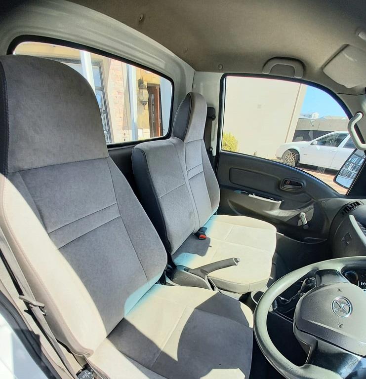 2019 Hyundai H-100 Bakkie 2.6D Deck (Aircon)