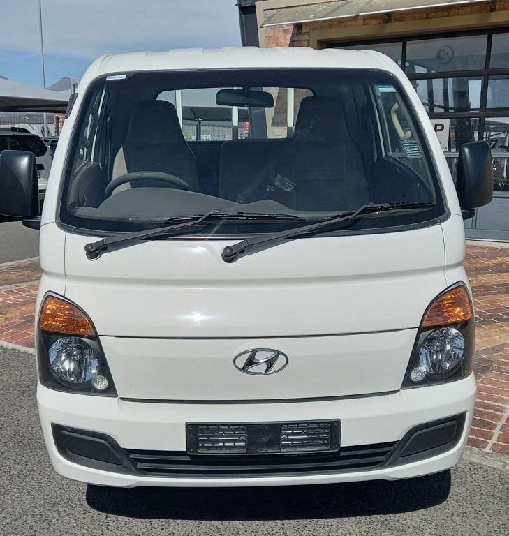 2019 Hyundai H-100 Bakkie 2.6D Deck (Aircon)