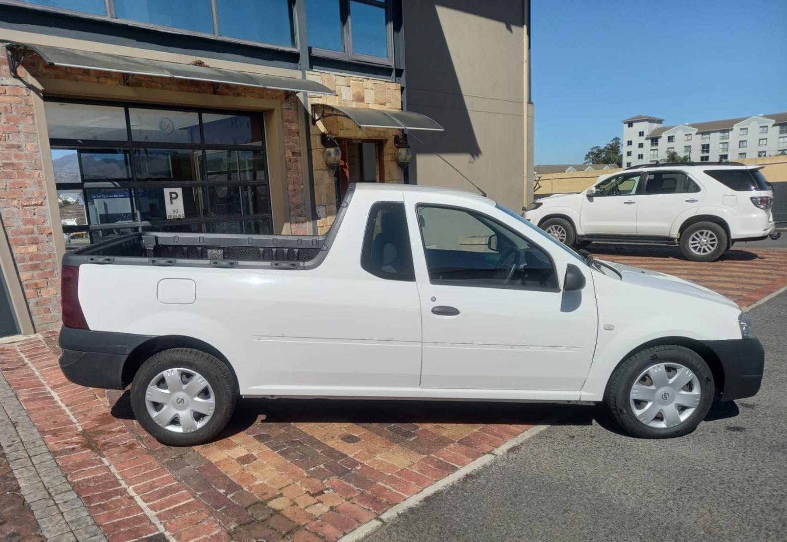 2018 Nissan NP200 1.5dCi Safety Pack