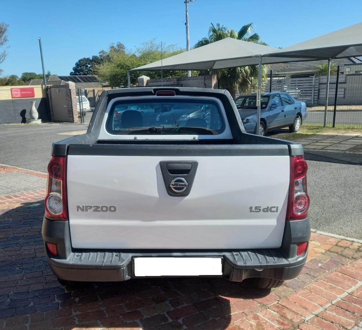 2018 Nissan NP200 1.5dCi Safety Pack