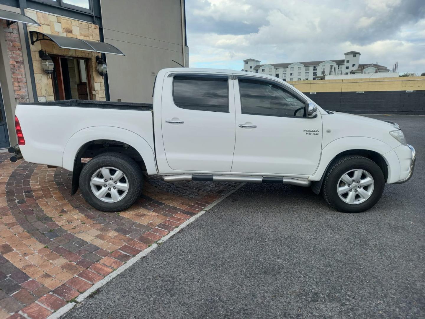 2009 Toyota Hilux V6 4.0 Double Cab 4×4 Raider