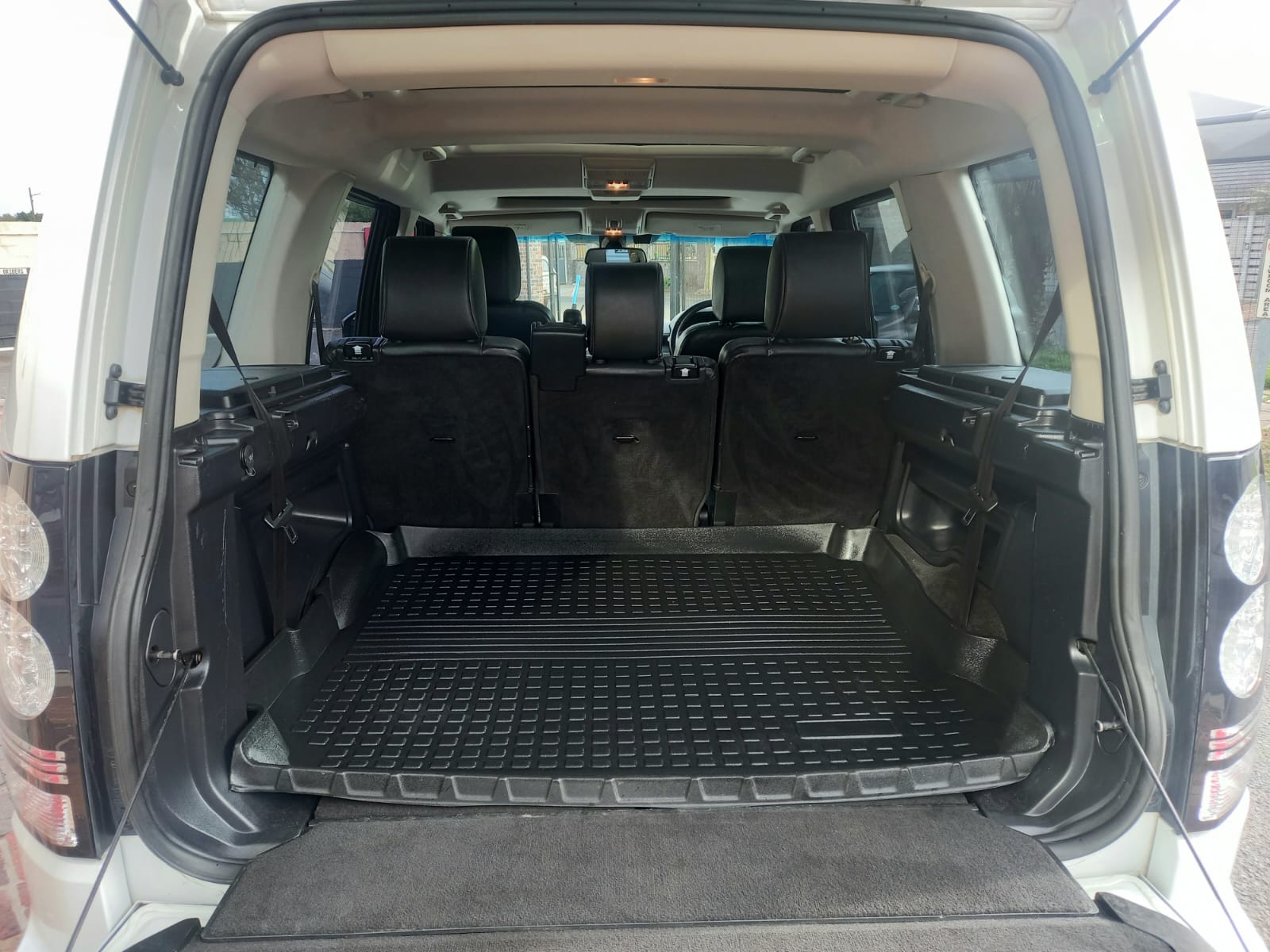 2015 Land Rover Discovery 4 3.0 TD/SD V6 SE