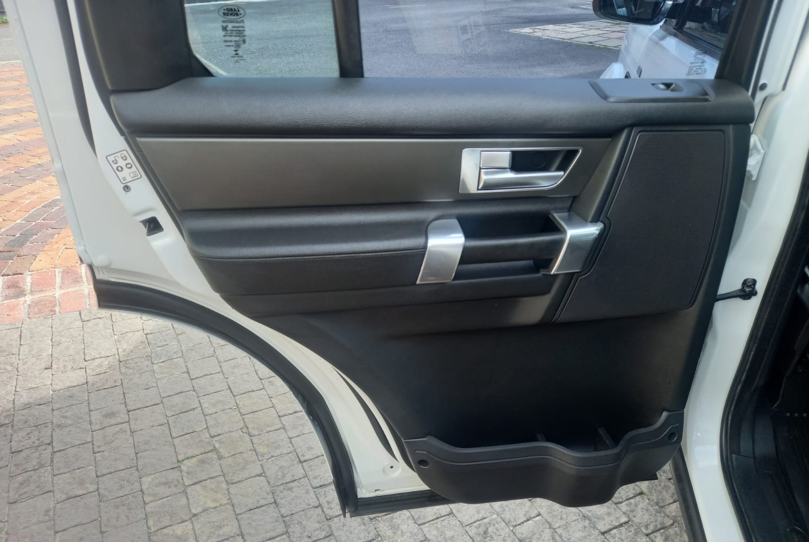 2015 Land Rover Discovery 4 3.0 TD/SD V6 SE