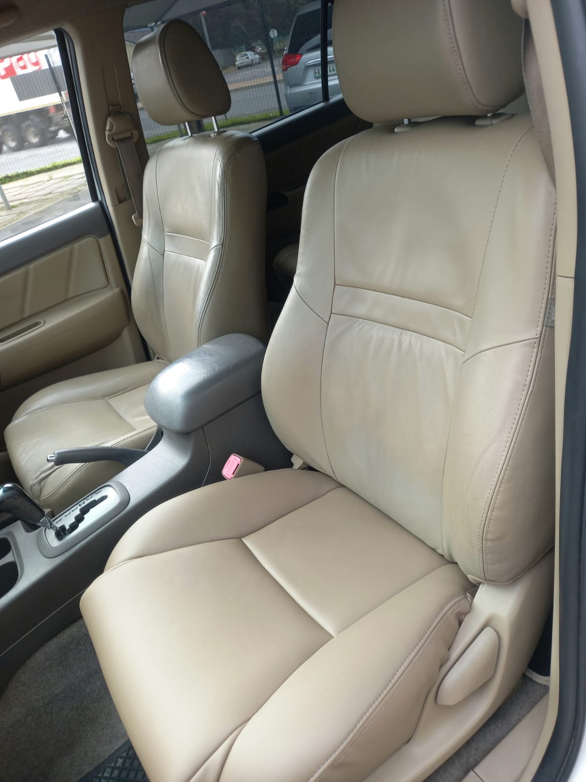 2012 Toyota Fortuner 3.0 D-4D 4×2 A/T