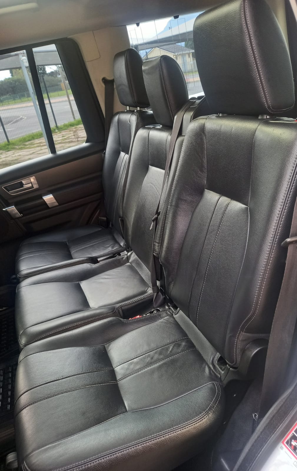 2015 Land Rover Discovery 4 3.0 TD/SD V6 SE
