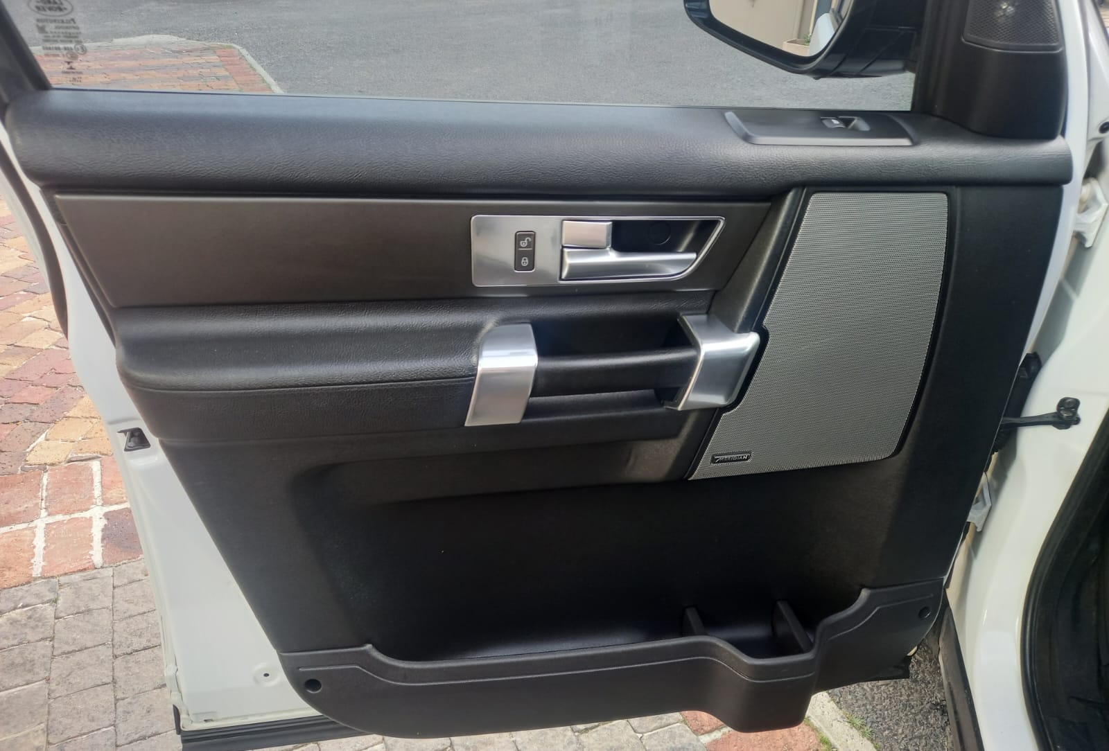 2015 Land Rover Discovery 4 3.0 TD/SD V6 SE