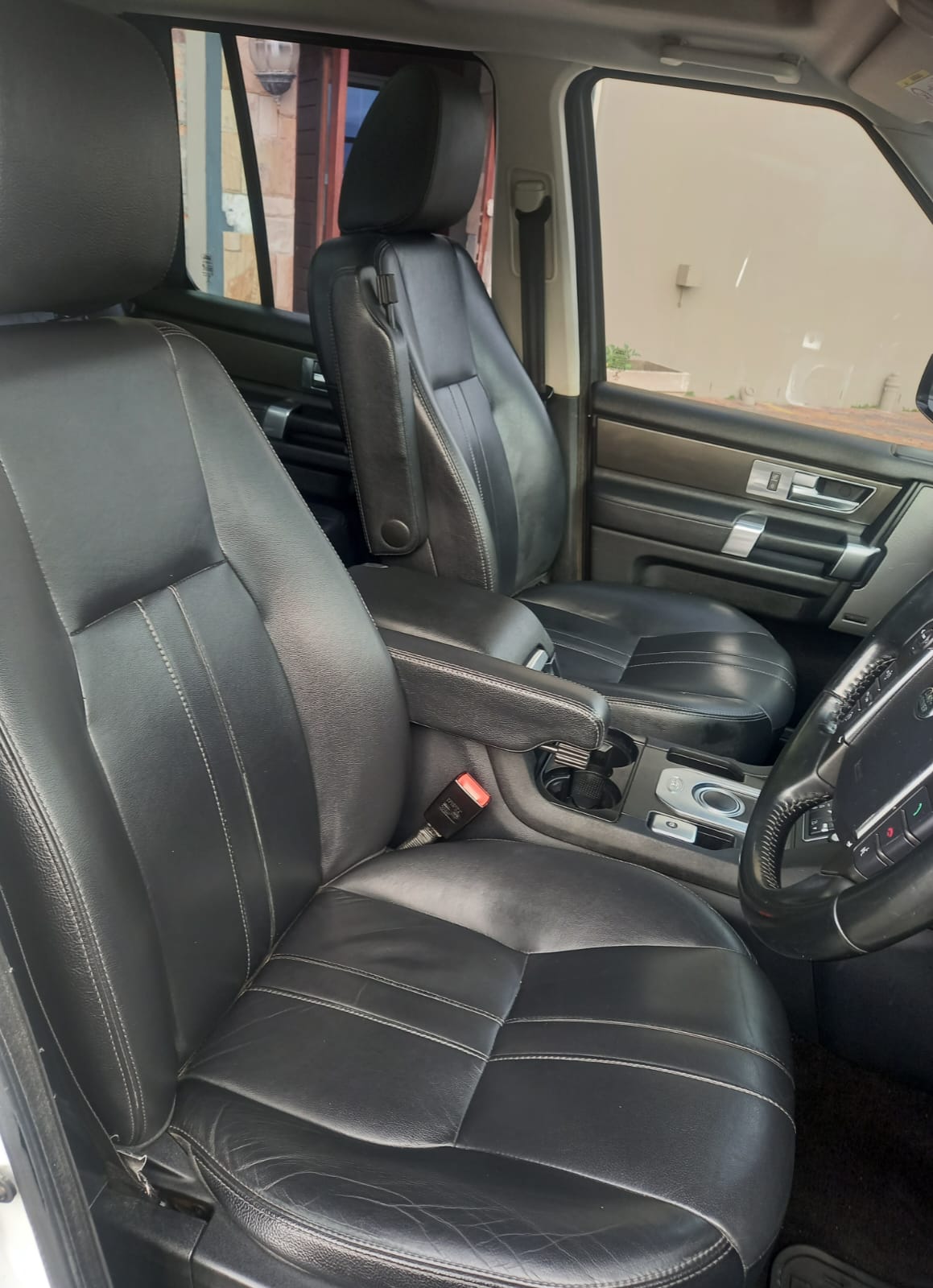 2015 Land Rover Discovery 4 3.0 TD/SD V6 SE
