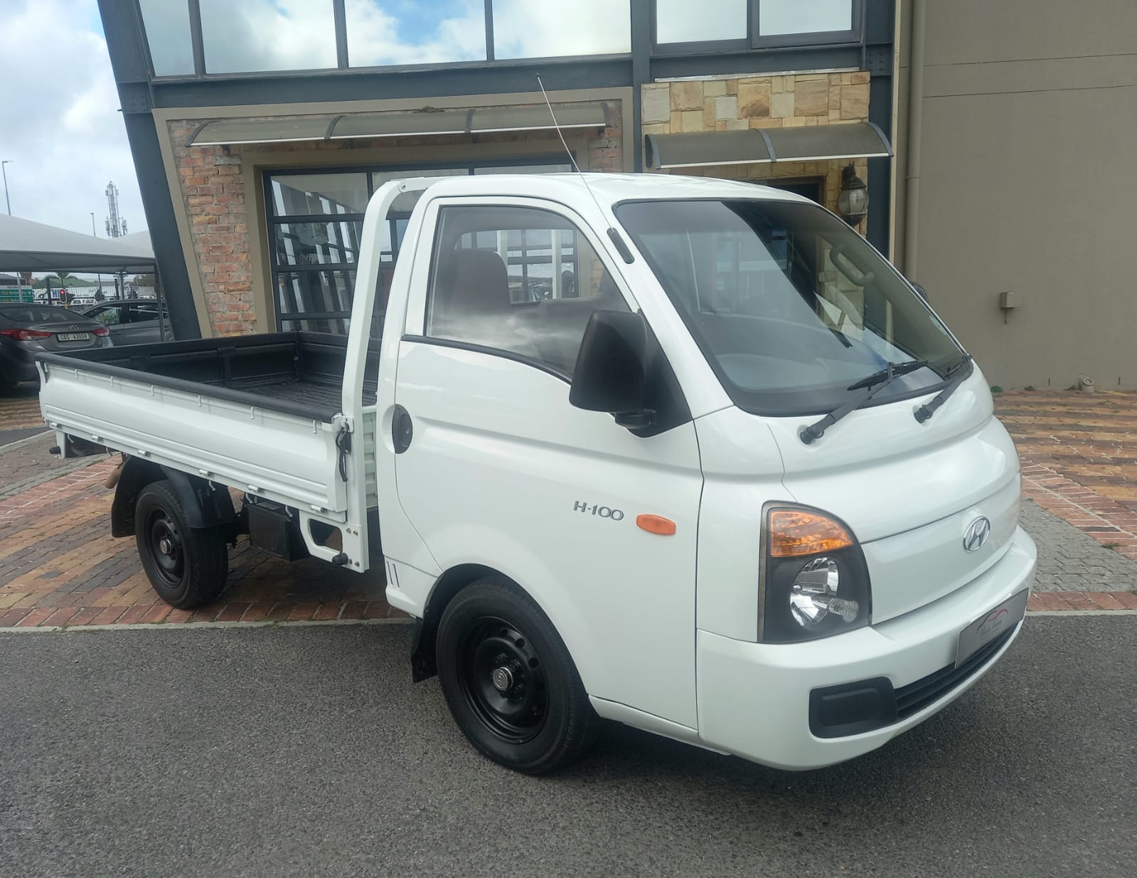 2013 Hyundai H-100 2.6D A/C F/C D/S